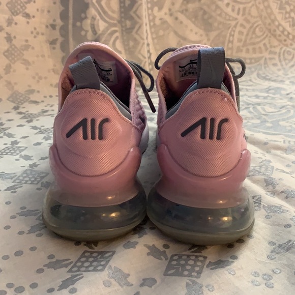 Nike Air Max 270s Size 4 KIDS - Picture 7 of 12